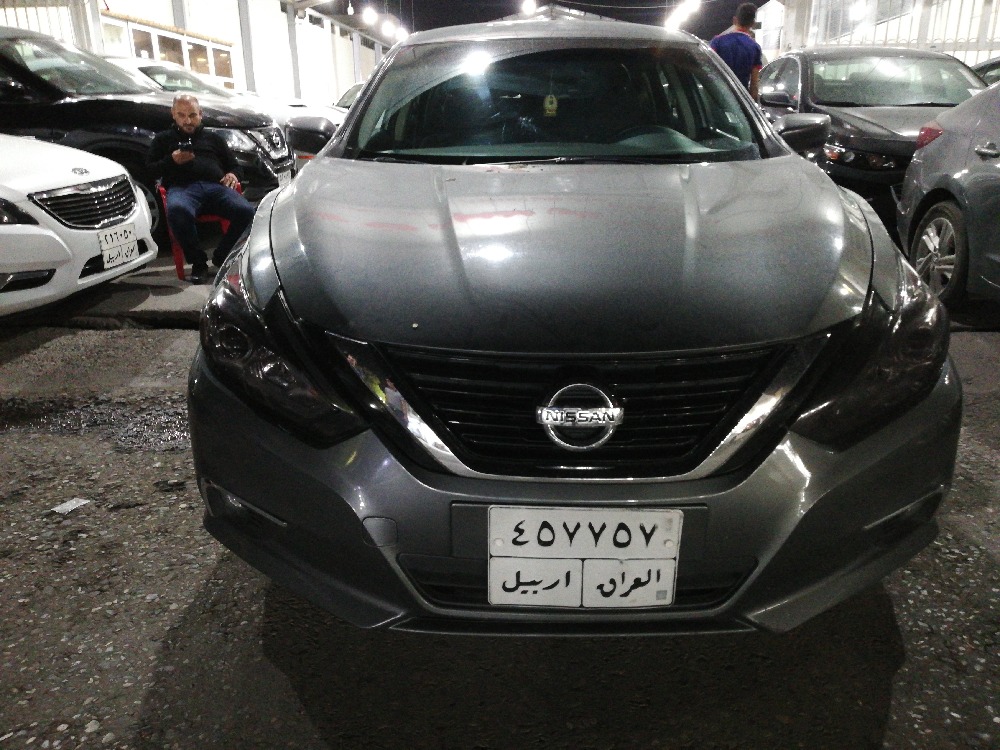 نیسان ئەلتیما